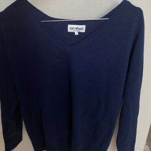 Soft goat tröja - Säljer den här oanvända soft goat tröja. Nyskick och 100% cashmere💕