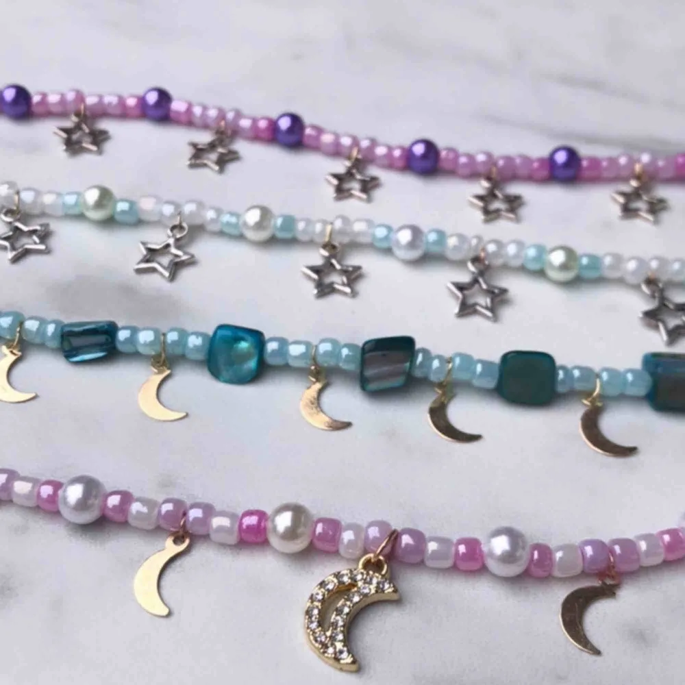 Hej! Jag säljer handgjorda smycken på min instagram sida @yougojewelry 😍😍 Kika gärna in de!! Ni kan beställa här också😊❤️. Accessoarer.
