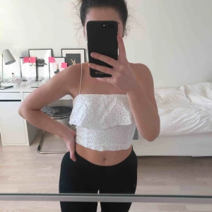  - Nej men kolla in sommardrömmen!!! Den är s men passar även xs 