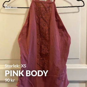  - Snygg body från pink (Victoria secret)🤩 Använd en gång🥰
