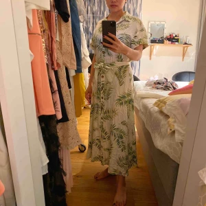  - Köpte i somras, har använt ett par gånger . Köparen står för frakt 