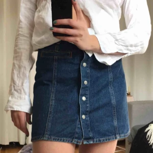  - Knapp kjol från Pull&Beer
