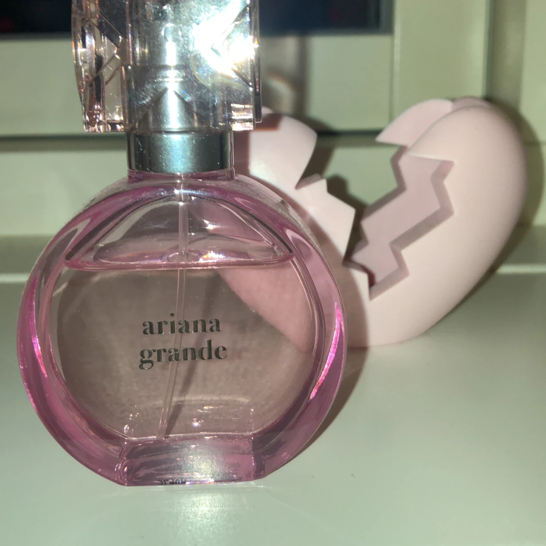 Ariana granne parfym - 90