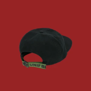  - UNIF staple cap.  Aldrig använd och i fint skick.  Nypris 320kr 