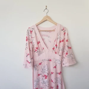 Kimono - 🌞Lovely pink 🌸kimono dress,perfect for summer 🌷