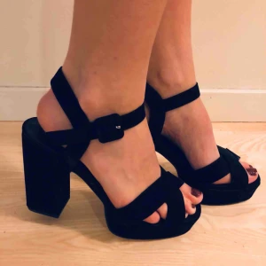  - Klackar från Asos. Helt oanvända.