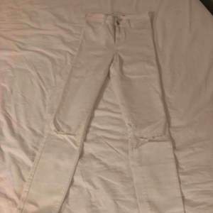 Vita jeans från Zara