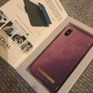  - Iphoneskal från ideal of Sweden x Janni Olsson Delér. Obruten förpackning, nypris 299kr. För iPhone X/xs 