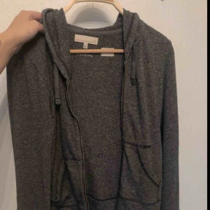  - kofta från oddmolly aldrig använd, köparen står för eventuell frakt!