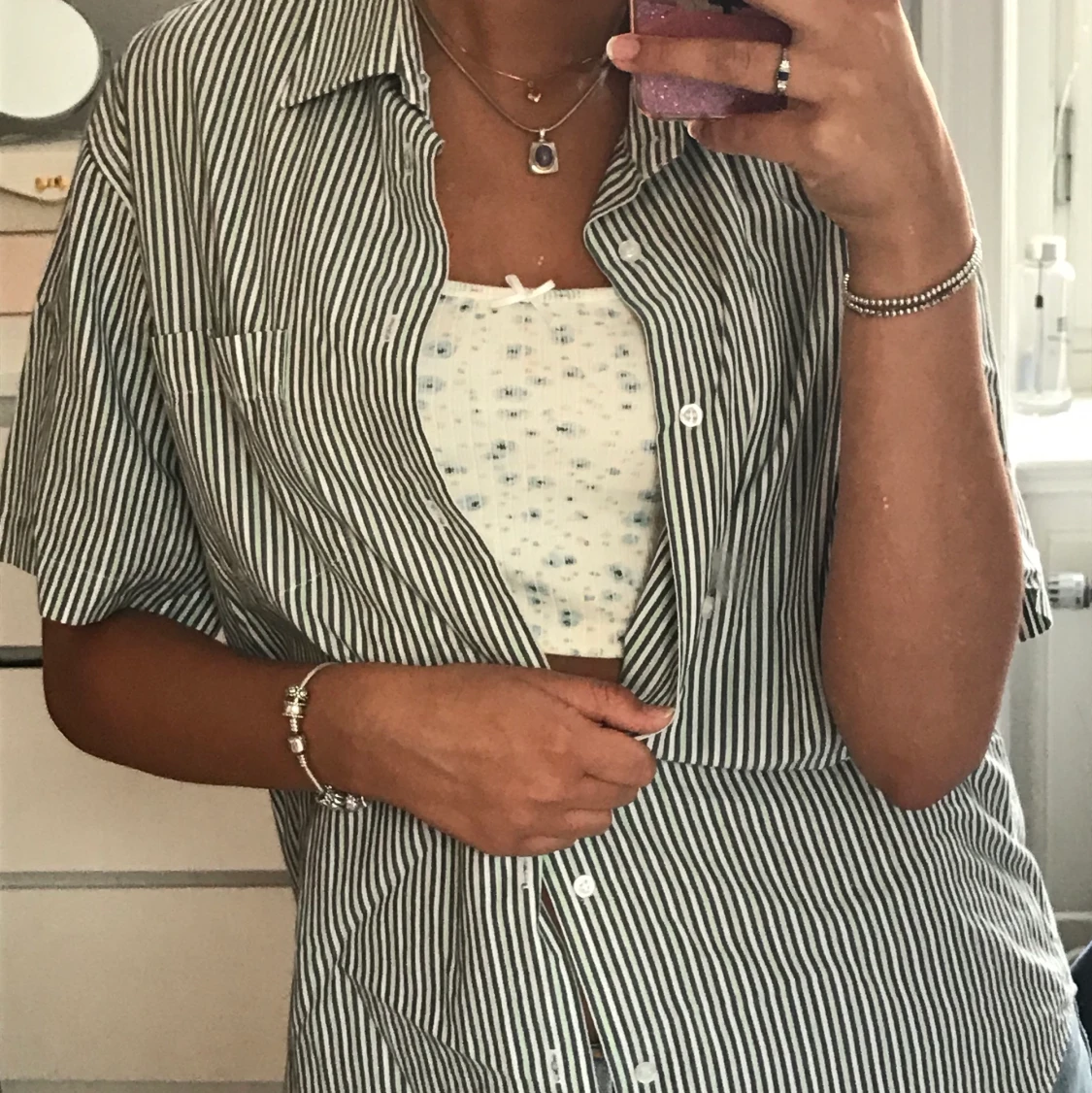 Kortärmad randig skjorta strl M