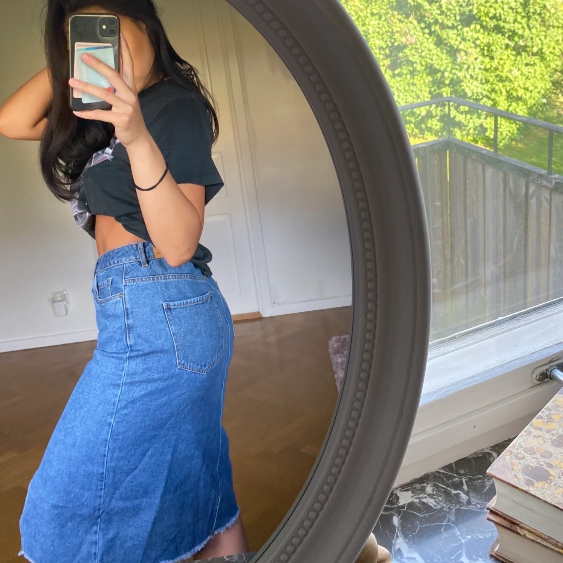 Mörklå jeanskjol - 90