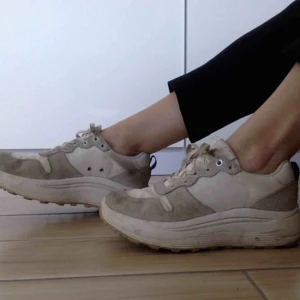  - Megafina skor från Eytys! Inköpta på NKs rea vintern 2018! Något smutsiga men inget som man inte kan tvätta bort<3 Kan mötas, har swish!