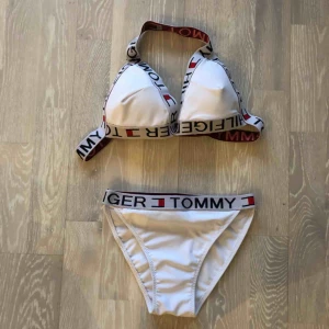  - Ny bikini, Tommy Hilfiger! S/M