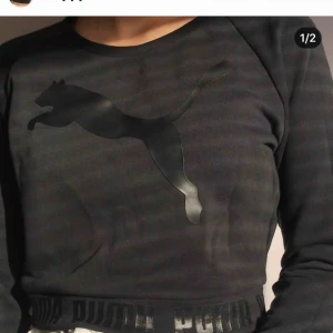  - Helt ny kroppad tröja från puma, testad endast för bilden. Storlek L men passar såhär på mig med s