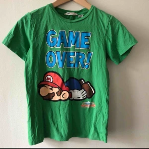  - Bra skick på tryck. Kan hämtas i Uppsala eller skickas mot fraktkostnad 