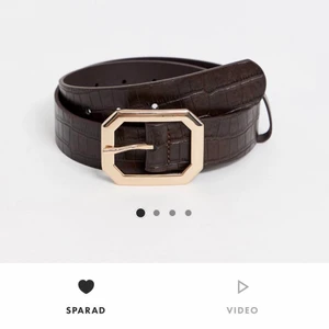 Bälte - Jättefint bälte med guld detalj från ASOS. Har aldrig kommit till använding så den är i fint skick. 