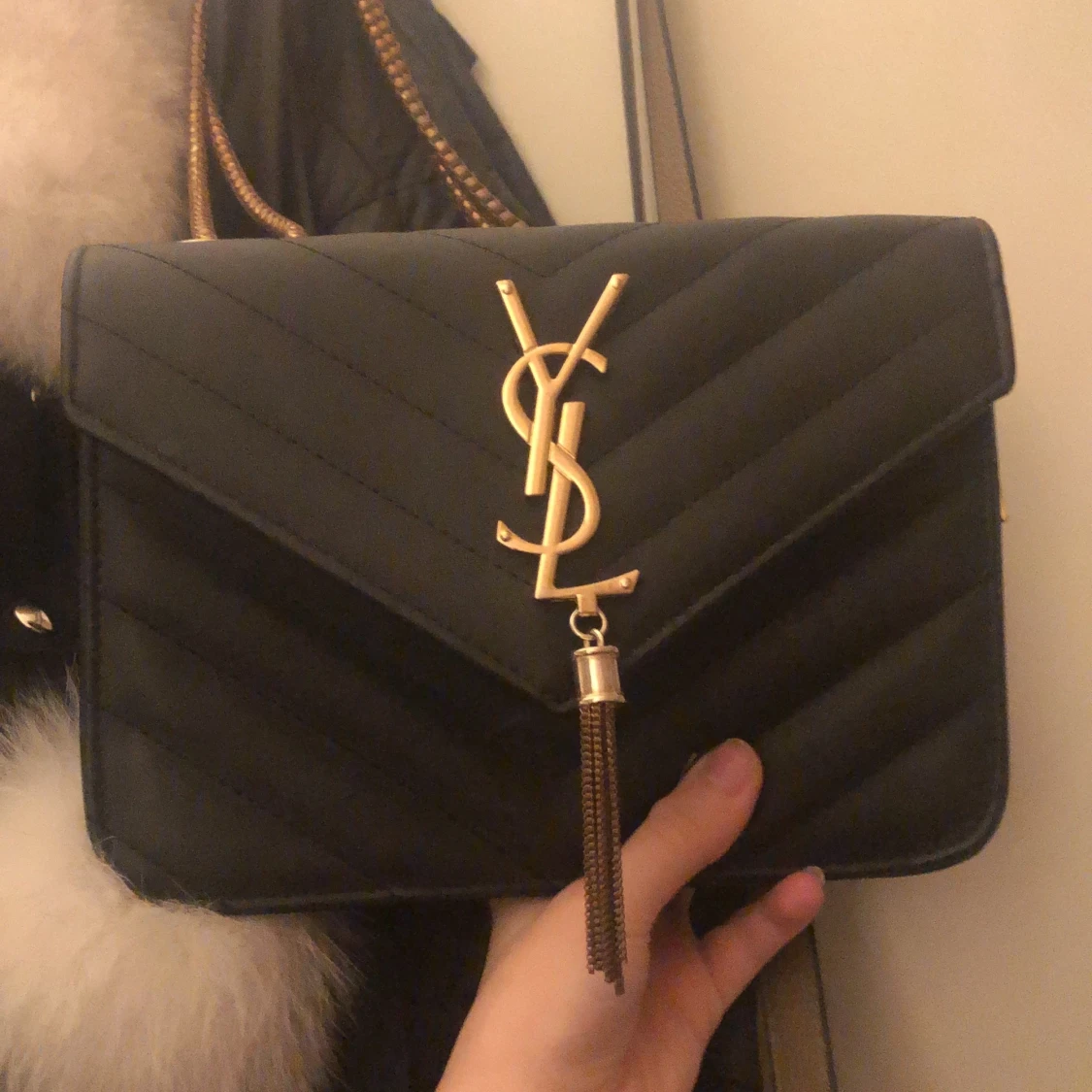 Ysl handväska - 90