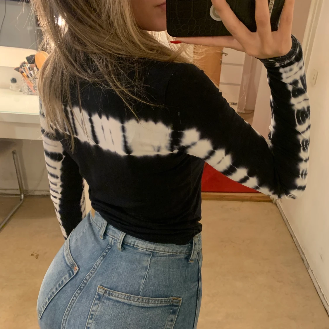 Batikmönstrad tröja  - 91