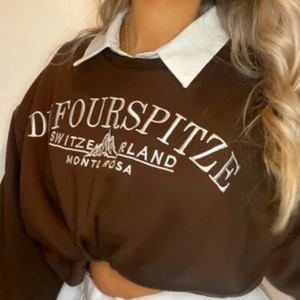Brun sweatshirt - Brun sweatshirt från Shein! Helt oanvänd, säljer den för att jag fick hem fel storlek. Storlek S men passar även xs och M. (bilderna är lånade) Endast bud!! Priset börjar från 90 kr plus frakt❤️ Orginal pris är 129 men den är slutsåld