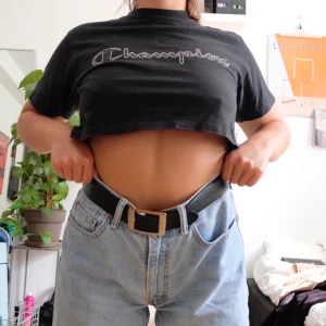 🦋 - Croptop från Champion 🤑🤑 storlek S men passar upp till L skulle jag säga