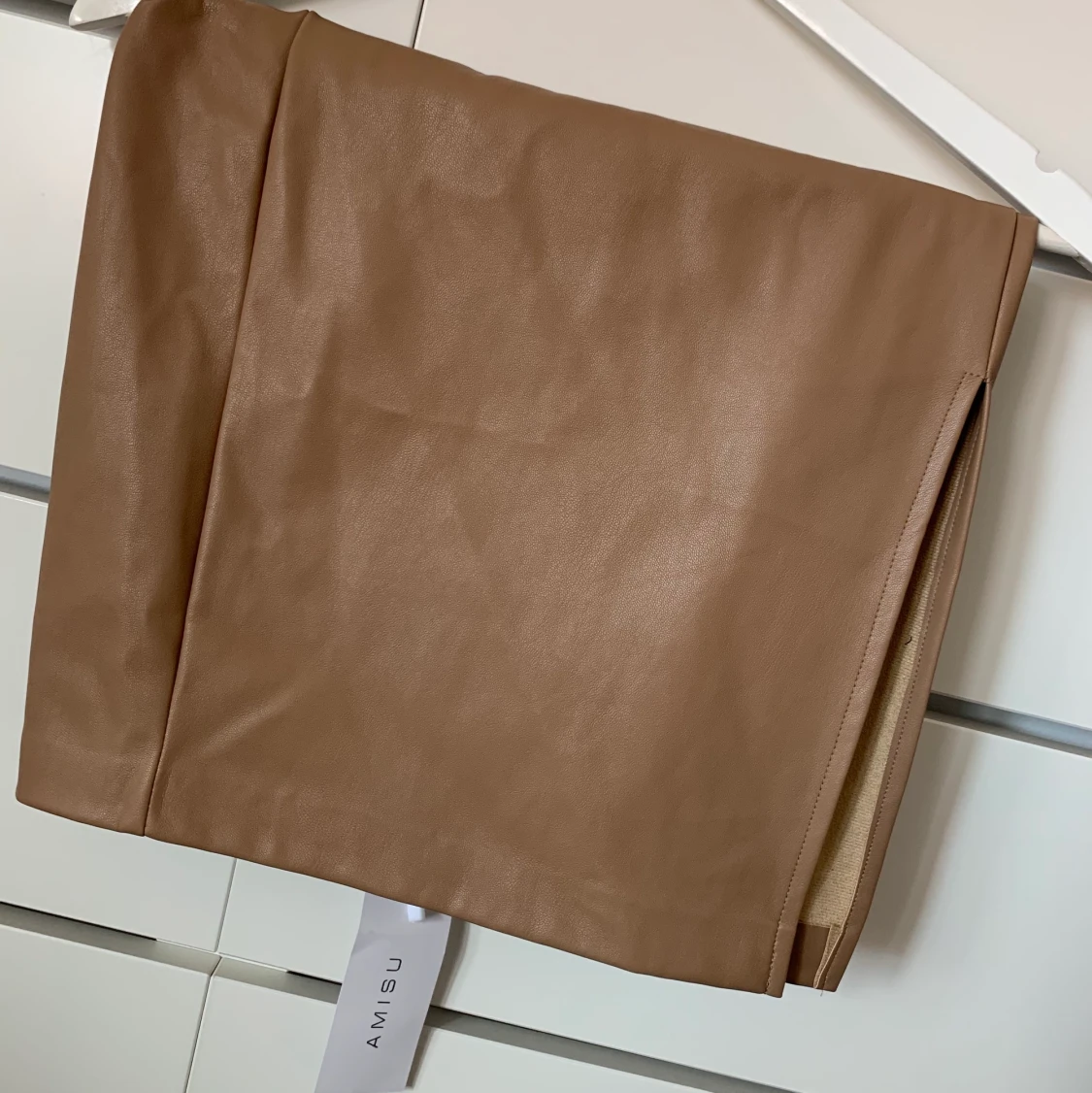 Läderkjol med slits - 91