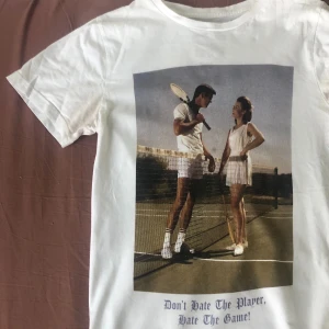 Tshirt med tryck - -