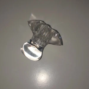 Hår accessoar  - Säljer nu även denna som man sätter i sin toffs för att den ska bli fylligare. Den är använd 1 gång 