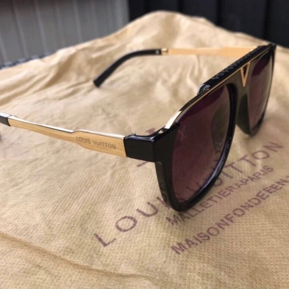 Louis Vuitton solglasögon | Plick Second Hand