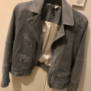 Bikerjacka i mocka - Storlek 36. Nyskick