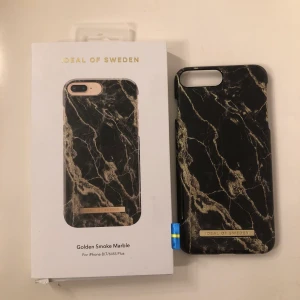 Ideal of Sweden skal  - Knappt använt skal från ideal of Sweden. Dock har det gått sönder lite på kanten där uppe men det är ingeting som man stör sig på då det är soppas litet (se bild 3) för fler bilder skicka ett pm🙌🏼 