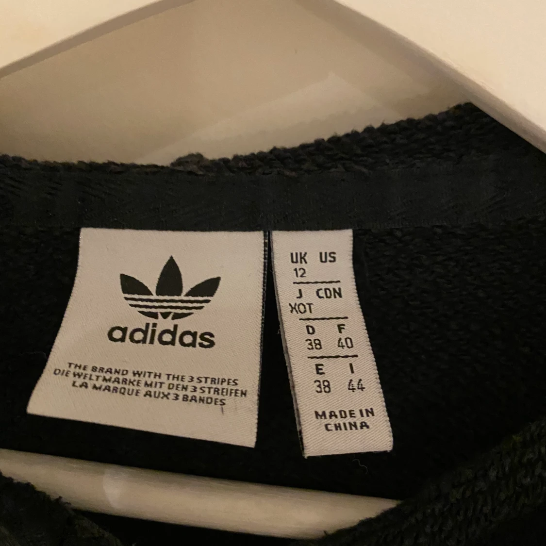 Adidas Hoddie storlek M (38)  - 90