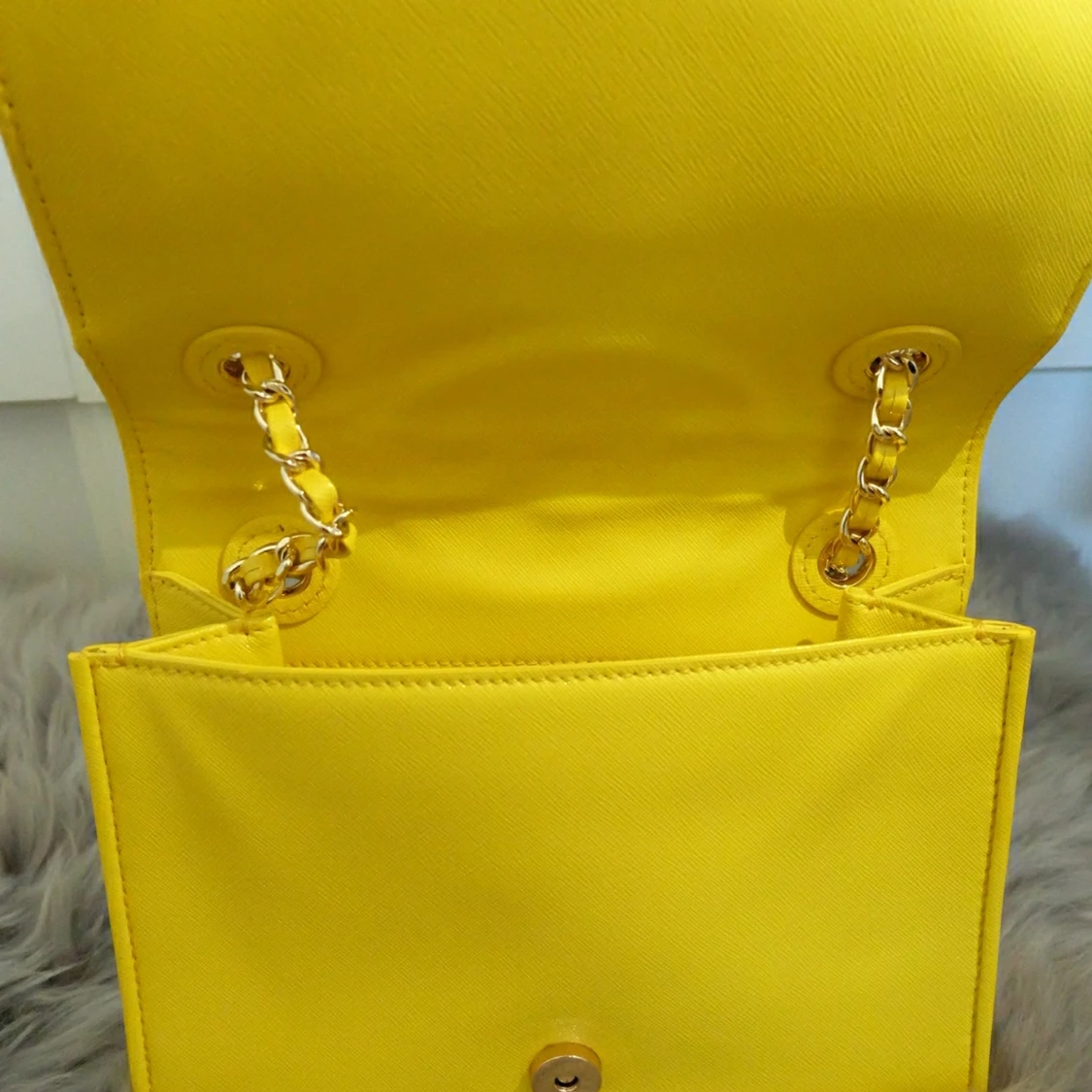 Tory Burch väska (Gul färg) - 90