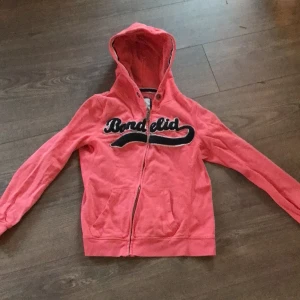 Bondelid tröja  - Äkta Bondelid tröja i storlek S