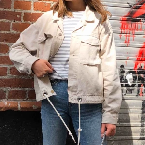  - Jättefin vårjacka! 