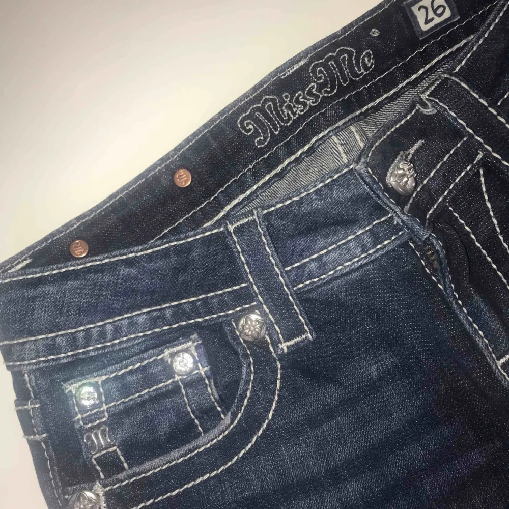 MissMe jeans i storlek 26, jättefint skick! . Jeans & Byxor.
