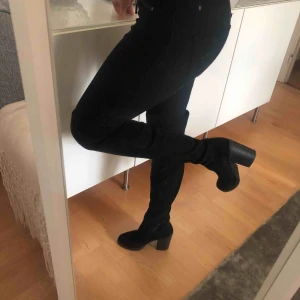  - Märke: New Look Kategori: Skor Storlek: 36  Färg: Svart