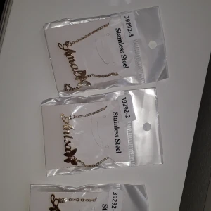 Halsband och bracelet - Hej du kan beställa modell med den Namn för best pris