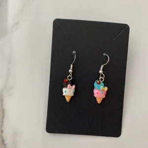 Örhängen✨✨ - Örhängen✨ 39kr + 15kr frakt🌟