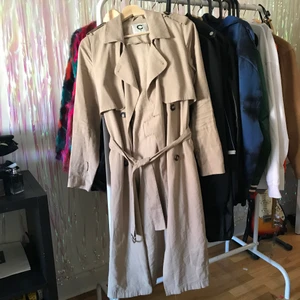 Trenchcoat  - Xs lång kappa