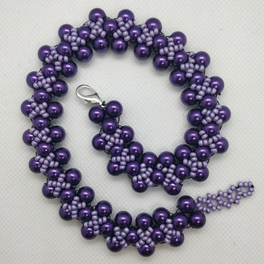 Lila pärl-choker