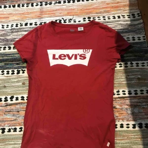  - Säljer pga att den är för liten, köparen står för frakt om det inte går att mötas upp. Väldigt bra skick. 