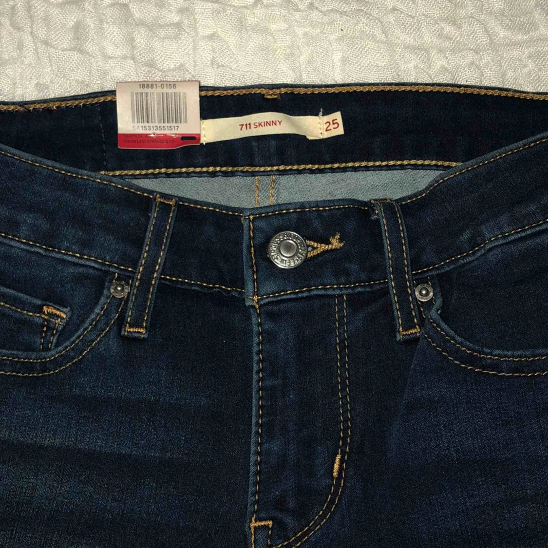 Levis jeans  - 90
