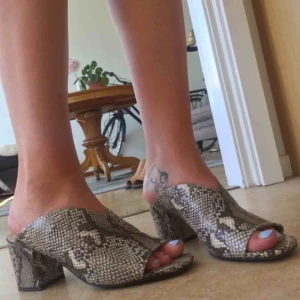  - Aldrig använda endast testade! Köpta för 300:-.  Kan mötas upp i Sthlm annars frakt. Köparen står för fraktkostnaden på 99:-💙