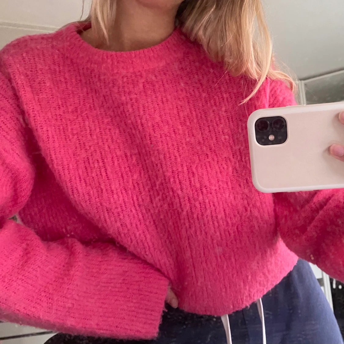 Stickad Rosa nakd tröja