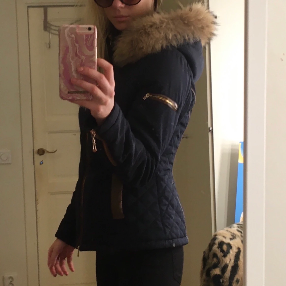 Marinblå pälsjacka - 90