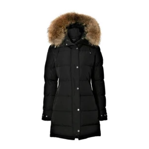 Hollies subway  - Hollies jacka i storlek 36 med äkta päls säljes pga för stor använd ett fåtal gånger någon som har en 32 eller 34 som skulle vilja byta??