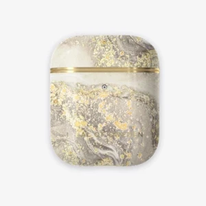 Ideal of Sweden Airpod case - Ett skal till Airpods. Passar till gen. 1 & 2! Köpte skalet nyligen men nu funkar ej mina Airpods längre och har ingen nytta för det!