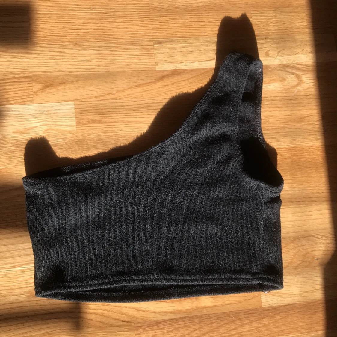 cropped one shoulder top - 90