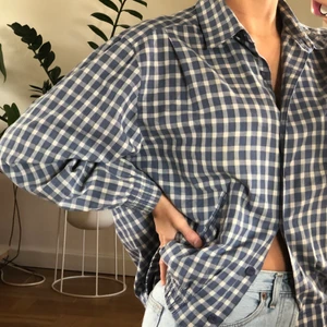 Rutig skjorta/jacka - Kan användas som jacka, köpt vintage, strl: S