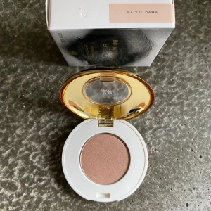 Ögonskugga från H@M  - Oanvänd ögonskugga från H&M 